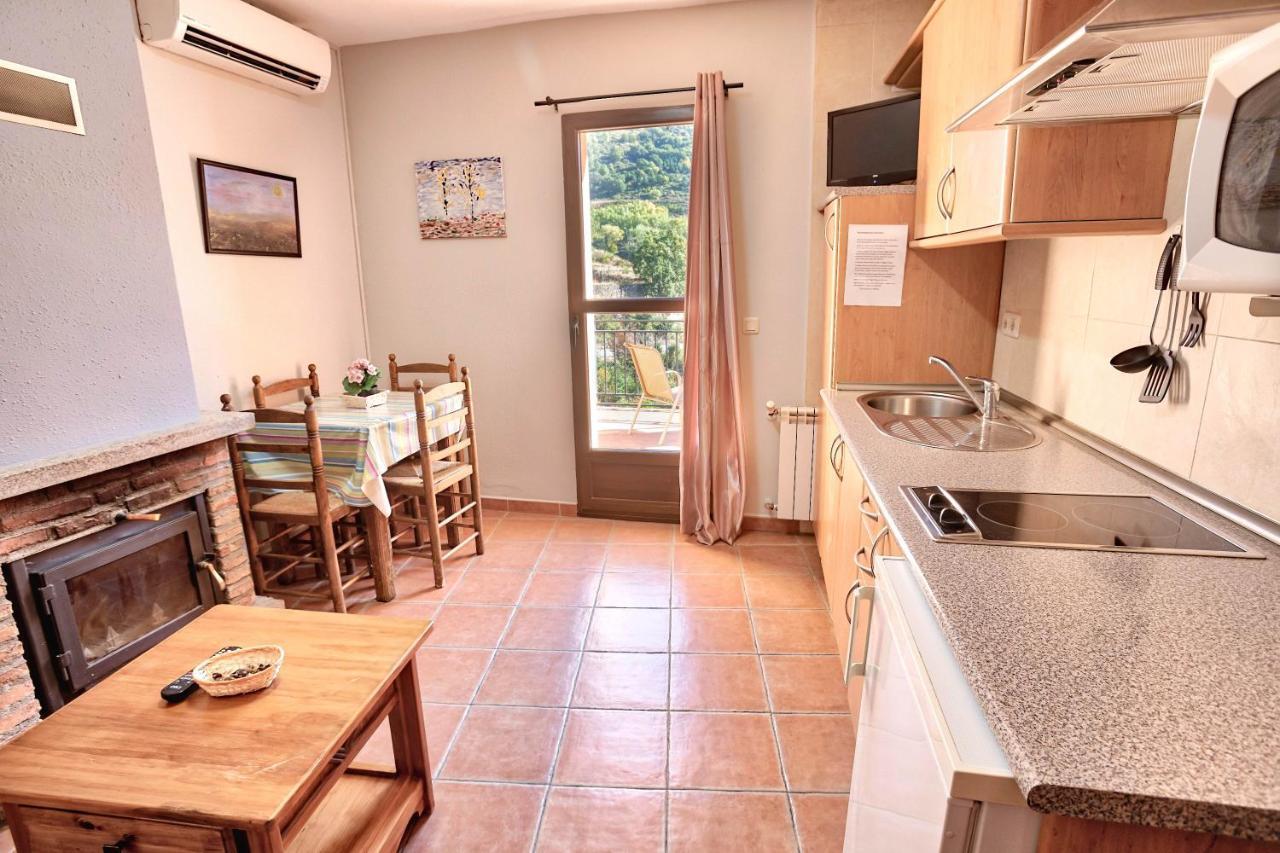 Apartamentos Rurales El Solitario Баньос-де-Монтемайор Экстерьер фото