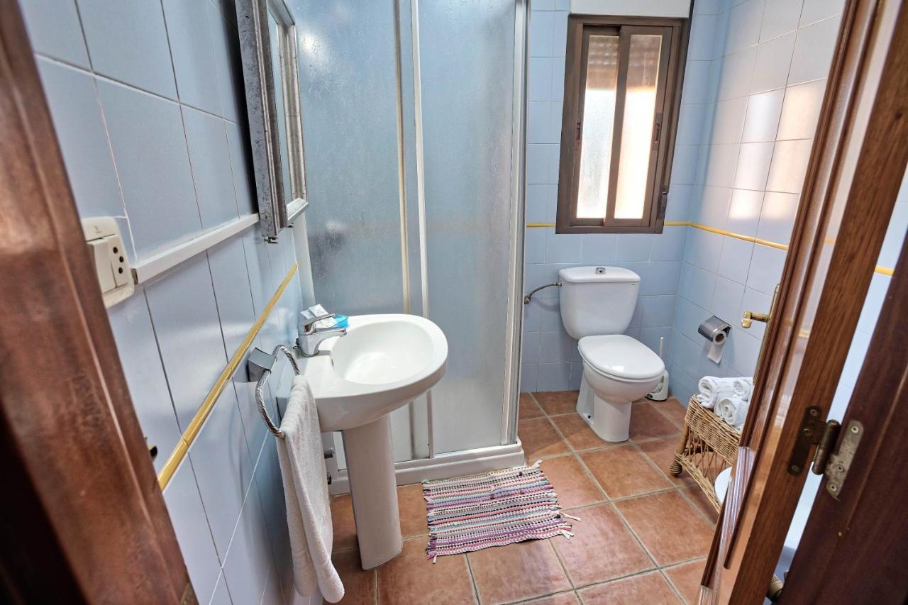 Apartamentos Rurales El Solitario Баньос-де-Монтемайор Экстерьер фото